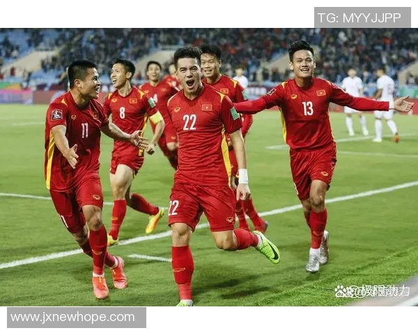 2013国足的辉煌与挑战：回顾那一年中国足球的起伏与希望